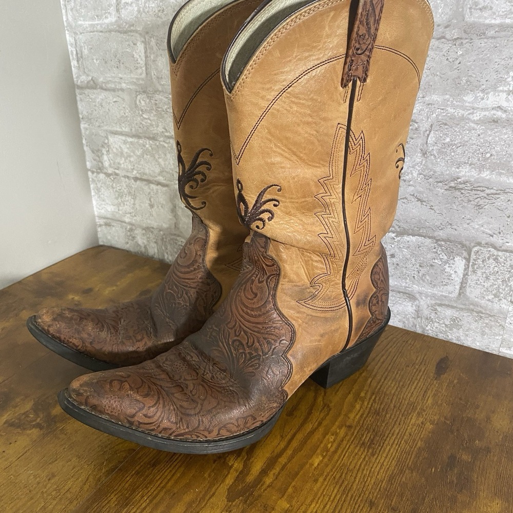 Ariat Tan And Brown Healed Boots Women's Size 7.5 B Western Cowgirl